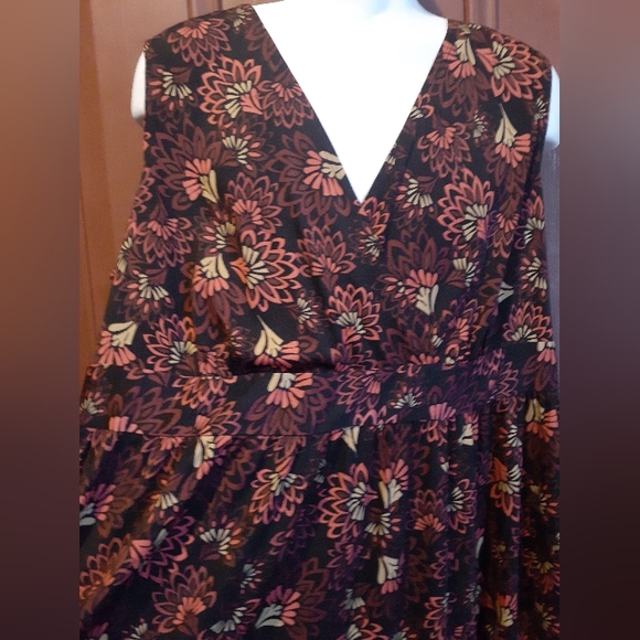 Women's 2x: 'NY Collection' Sleeveless Floral Dress - Picture 2 of 4